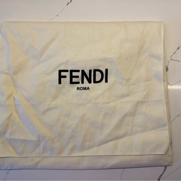 Fendi Ivory Logo Dust Bag - Picture 1 of 3
